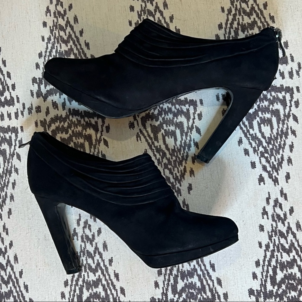 Coach And Four Ankle Booties